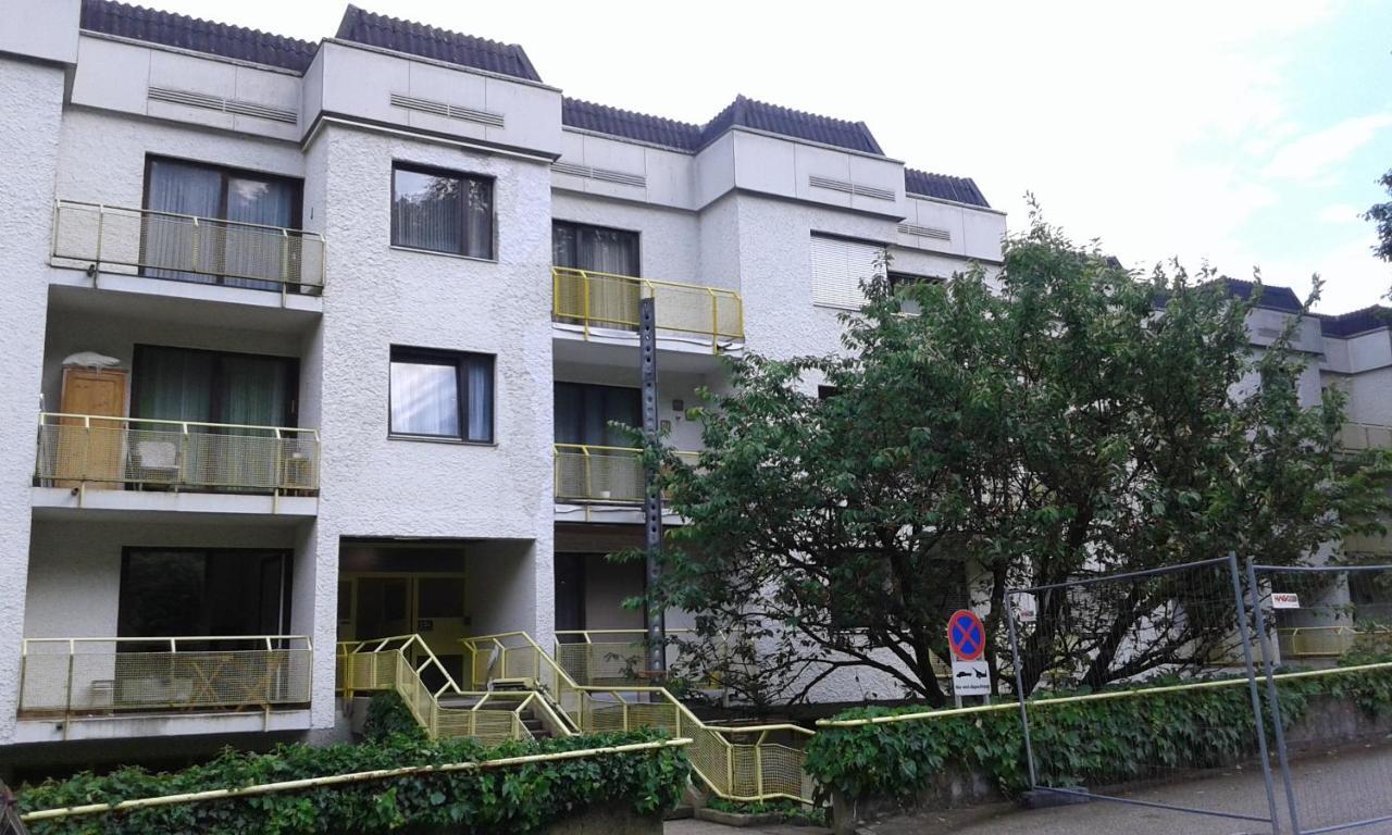 Apartmán Vintage Garconiere Mit Balkon - 25 M2 Gmunden Exteriér fotografie